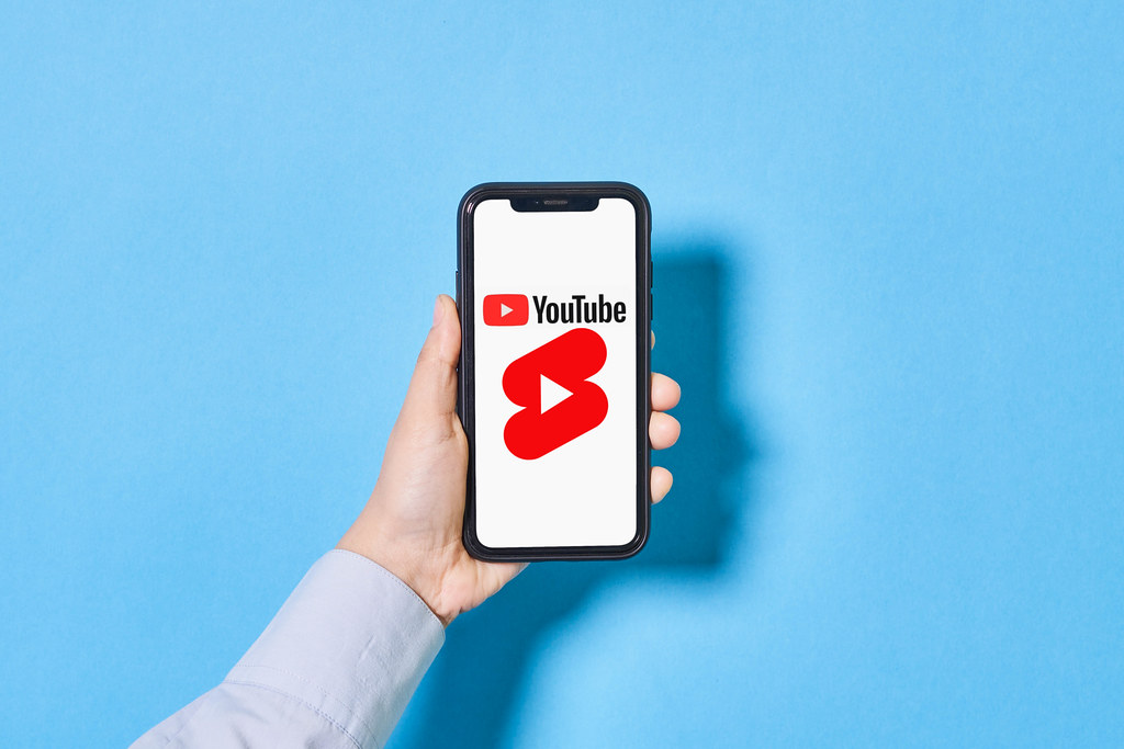 How to Make Eye-Catching YouTube Shorts Thumbnails in 2024 - Understanding YouTube Shorts Thumbnails
