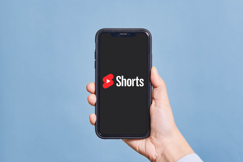 Make Money with YouTube Shorts: A Complete Guide - What are YouTube Shorts